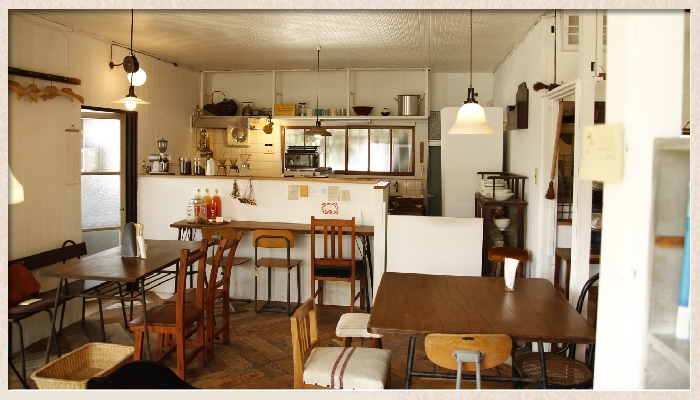 湖のちかくの小さな喫茶店 喫茶ソスイ Lohas Club